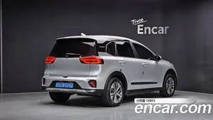 Kia Niro, 2022 — миниатюра 2