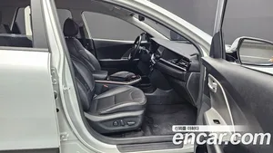 Kia Niro, 2022 — миниатюра 17