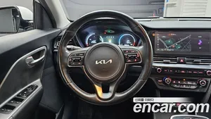 Kia Niro, 2022 — миниатюра 19