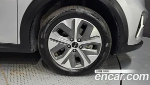 Kia Niro, 2022 — миниатюра 7