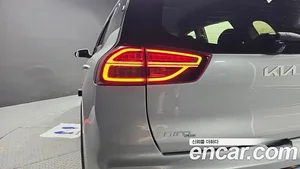 Kia Niro, 2022 — миниатюра 9