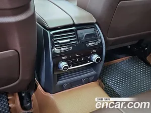 BMW 5-Series, 2017 — миниатюра 5
