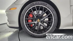 Porsche Panamera, 2017 — миниатюра 5