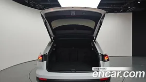 Audi Q4 e-tron, 2023 — миниатюра 27