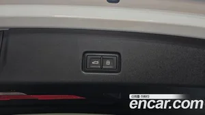 Audi Q4 e-tron, 2023 — миниатюра 33