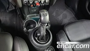 Mini Cooper, 2017 — миниатюра 12