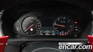 BMW 3-Series, 2018 — миниатюра 8