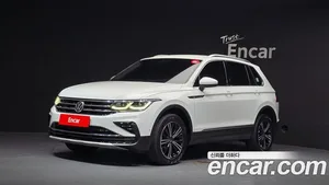Volkswagen Tiguan, 2021 — миниатюра 1
