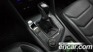 Volkswagen Tiguan, 2021 — миниатюра 12