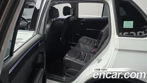 Volkswagen Tiguan, 2021 — миниатюра 16