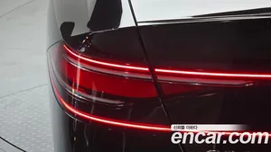 Genesis G90, 2022 — миниатюра 9
