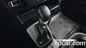 Hyundai Staria, 2023 — миниатюра 12