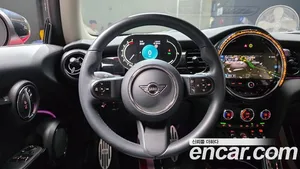 Mini Cooper, 2022 — миниатюра 18