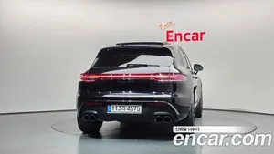 Porsche Macan, 2022 — миниатюра 4