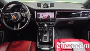 Porsche Macan, 2022 — миниатюра 7