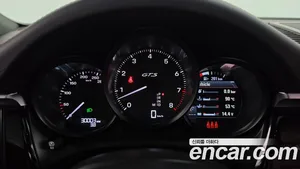 Porsche Macan, 2022 — миниатюра 8