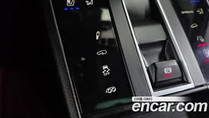 Porsche Macan, 2022 — миниатюра 12