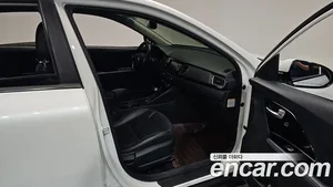 Kia Niro, 2017 — миниатюра 17