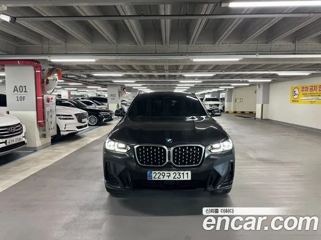 BMW X4, 2023 — фото автомобиля из Кореи