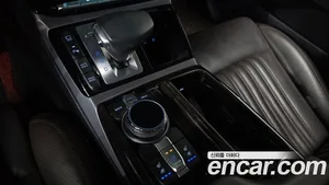 Genesis EQ900, 2017 — миниатюра 12