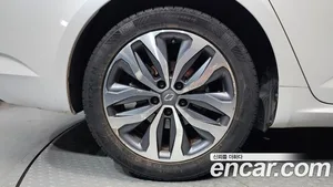 Renault SM6, 2016 — миниатюра 5