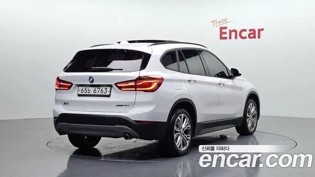 BMW X1, 2018 — фото автомобиля из Кореи
