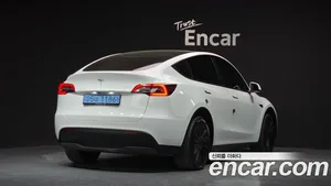Tesla Model Y, 2023 — миниатюра 2