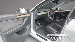 Tesla Model Y, 2023 — миниатюра 10