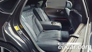 Genesis G80, 2024 — миниатюра 17