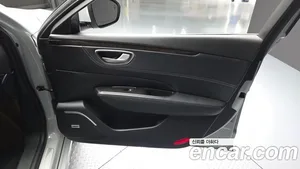 Renault SM6, 2018 — миниатюра 13