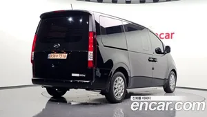 Hyundai Staria, 2023 — миниатюра 1
