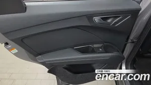 Audi Q4 e-tron, 2022 — миниатюра 14