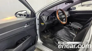 Hyundai Avante, 2018 — миниатюра 13
