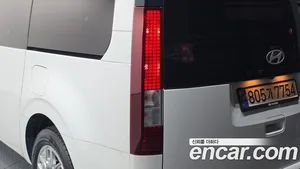 Hyundai Staria, 2024 — миниатюра 8