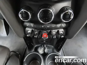 Mini Cooper, 2024 — миниатюра 14