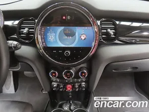 Mini Cooper, 2024 — миниатюра 15