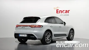 Porsche Macan, 2022 — миниатюра 1