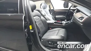 Genesis G90, 2019 — миниатюра 17