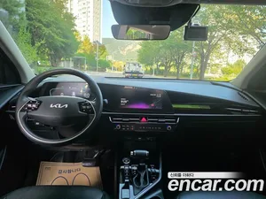 Kia Niro, 2022 — миниатюра 7