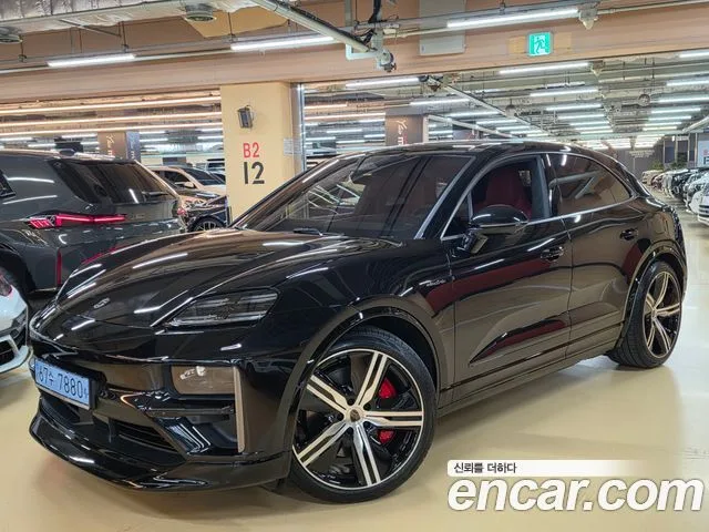 Porsche Macan, 2026 — фото автомобиля из Кореи