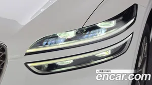 Genesis GV70, 2022 — миниатюра 7