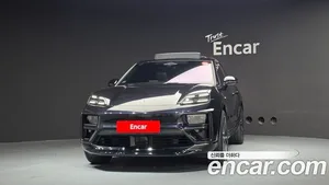 Porsche Macan, 2025 — миниатюра 3