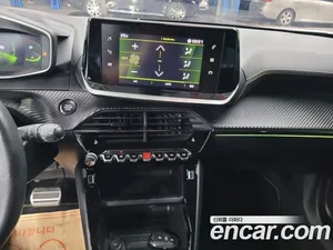 Peugeot 2008, 2020 — миниатюра 14