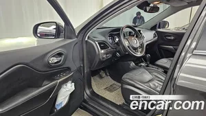 Jeep Cherokee, 2019 — миниатюра 13