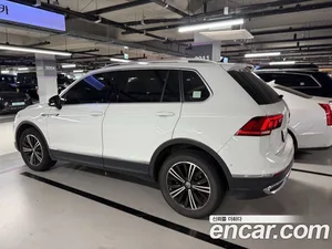 Volkswagen Tiguan, 2021 — миниатюра 4