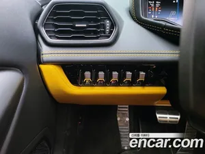 Lamborghini Huracan, 2023 — миниатюра 14