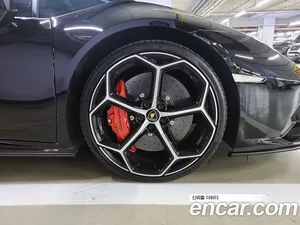 Lamborghini Huracan, 2023 — миниатюра 20