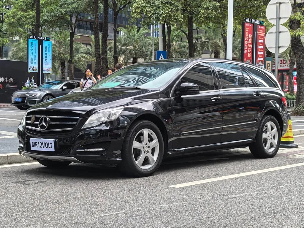Mercedes-Benz R-Class, 2015 — фото 1 из 1