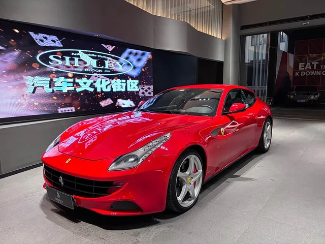 Ferrari FF, 2014 — фото автомобиля из Китая