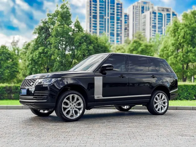 Land Rover Range Rover, 2022 — фото автомобиля из Китая